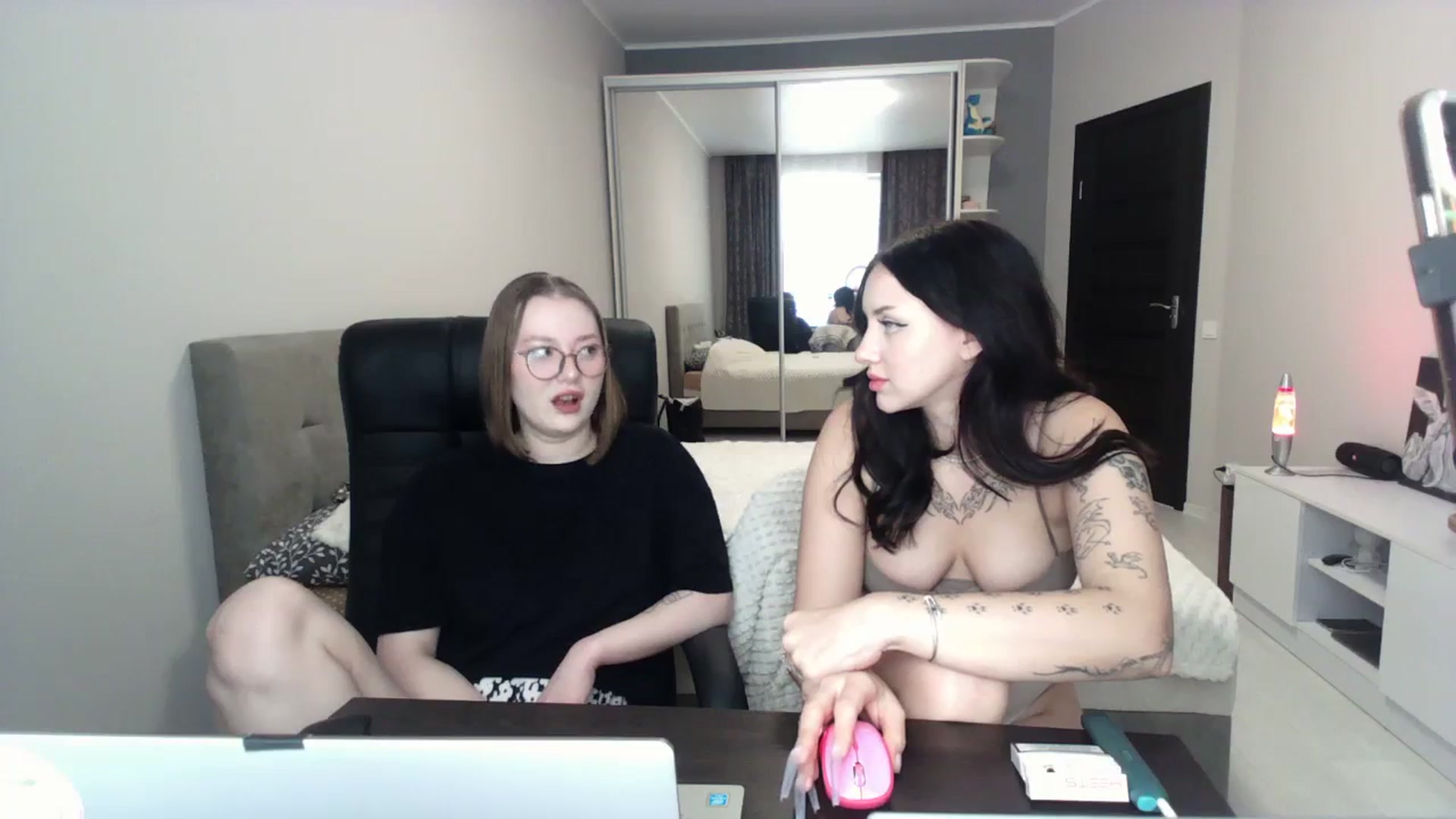 Gallery image thumbnail from A_Sophie's myfreecams stream on, 02/11/2024, 14:29 image 3 of 20