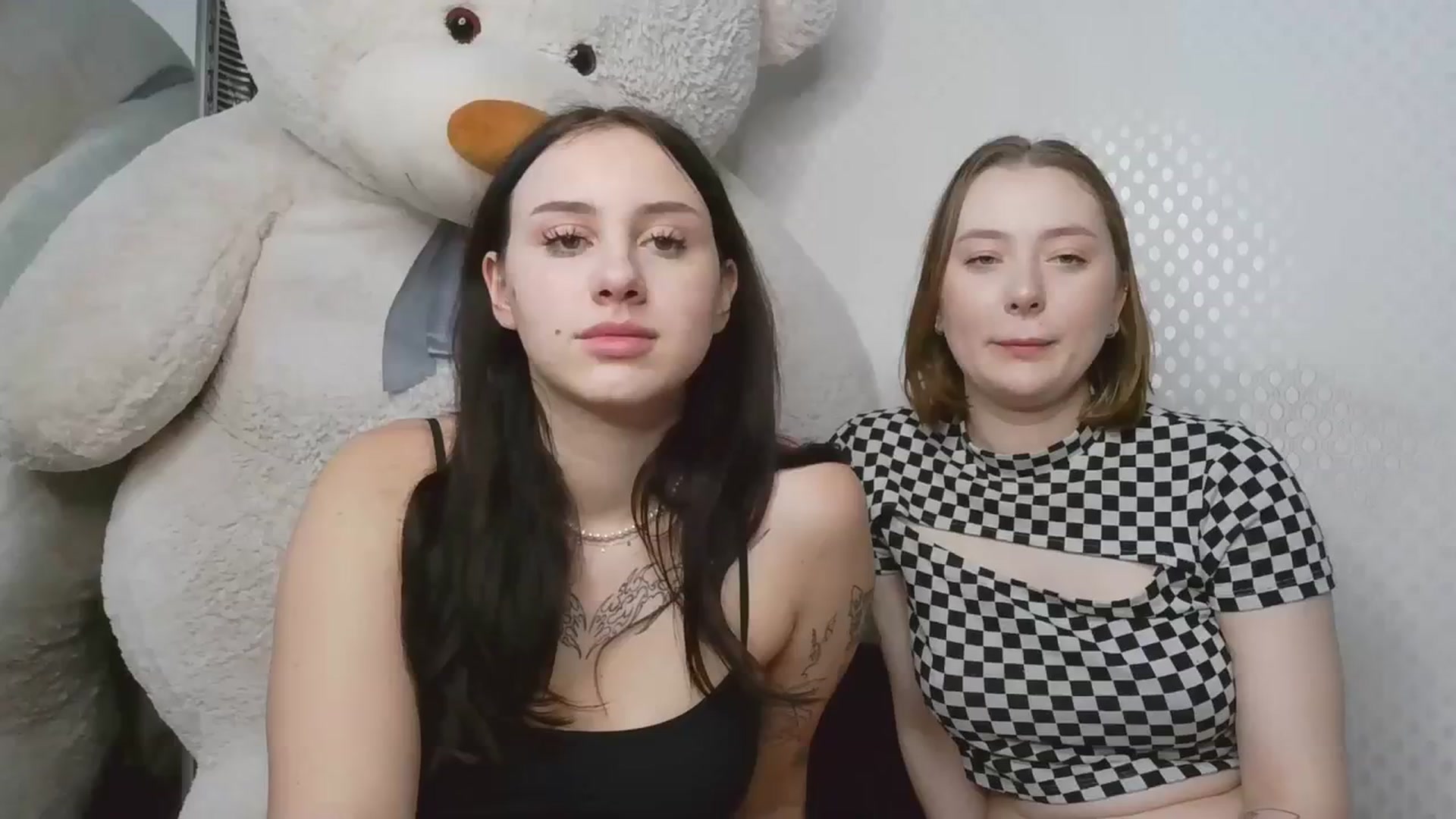 Gallery image thumbnail from A_Sophie's myfreecams stream on, 02/12/2024, 13:27 image 1 of 20