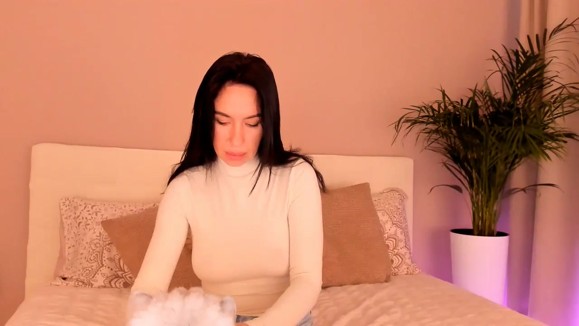 Gallery image thumbnail from A__N_A_'s myfreecams stream on, 10/07/2024, 08:14 image 3 of 20