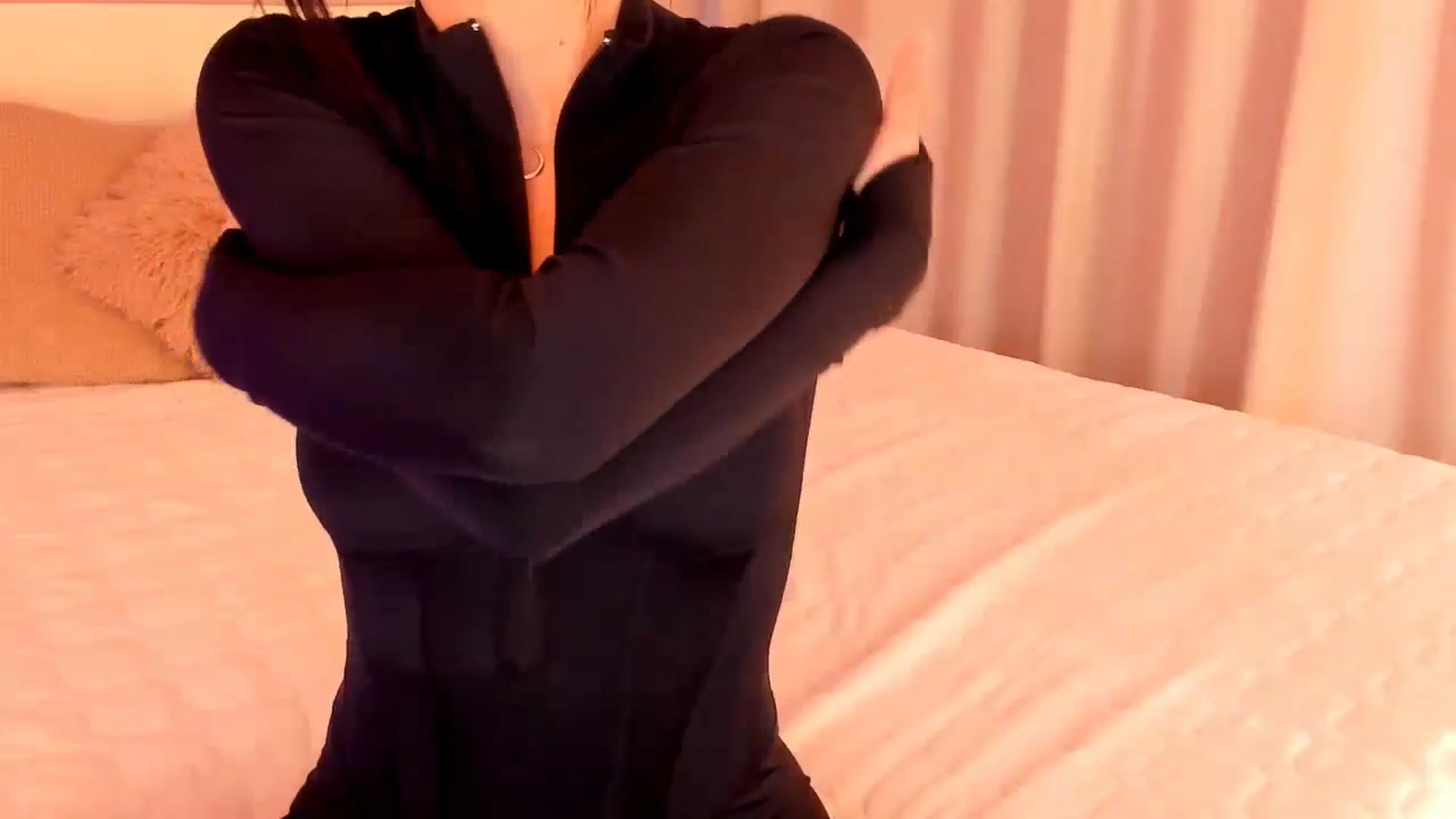 Gallery image thumbnail from A__N_A_'s myfreecams stream on, 10/24/2024, 07:55 image 11 of 20