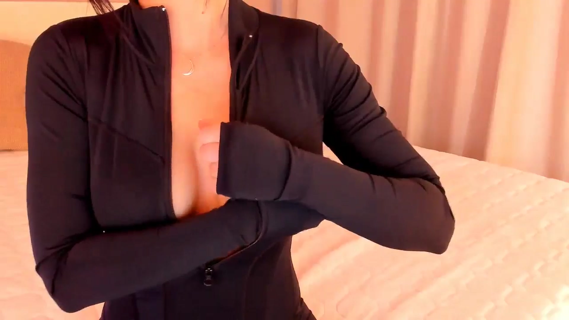 Gallery image thumbnail from A__N_A_'s myfreecams stream on, 10/24/2024, 07:55 image 7 of 20