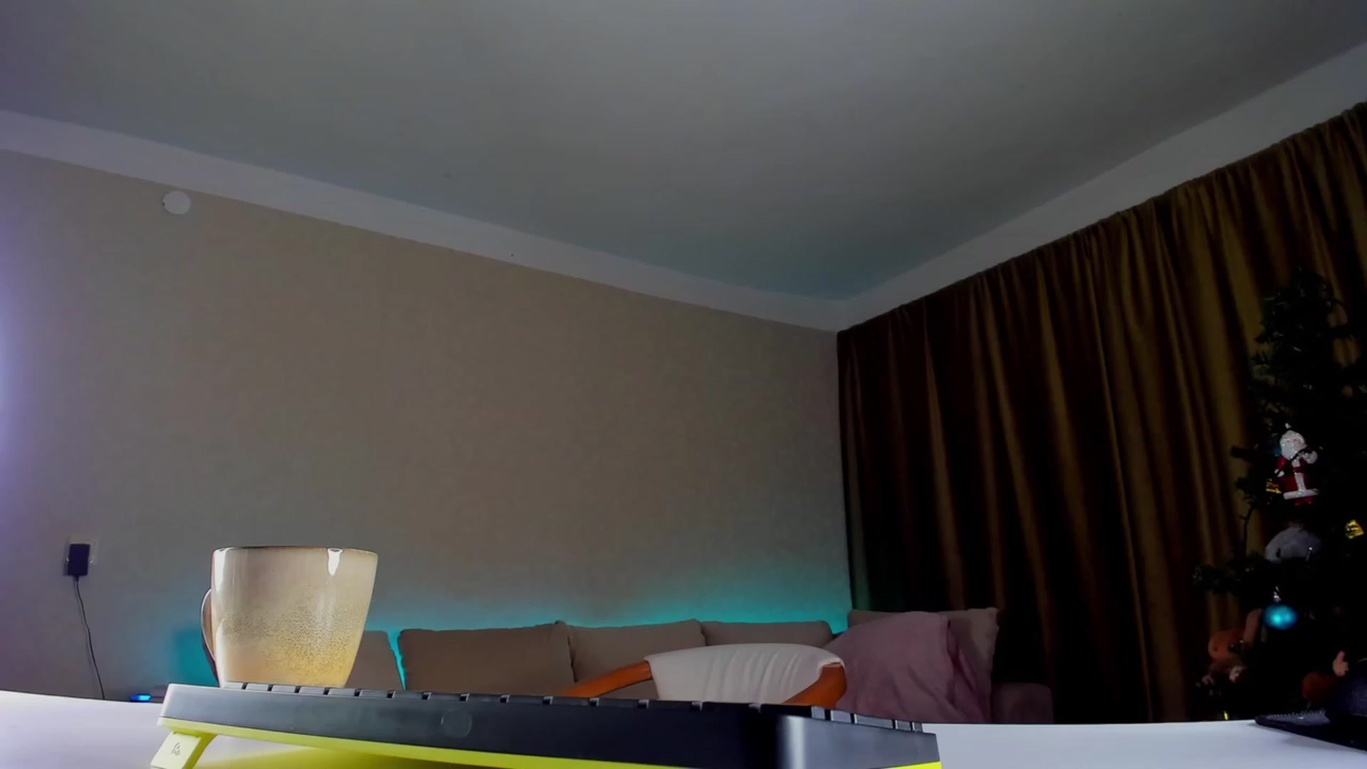 Gallery image thumbnail from A__N__A's myfreecams stream on, 12/28/2022, 02:00 image 9 of 20