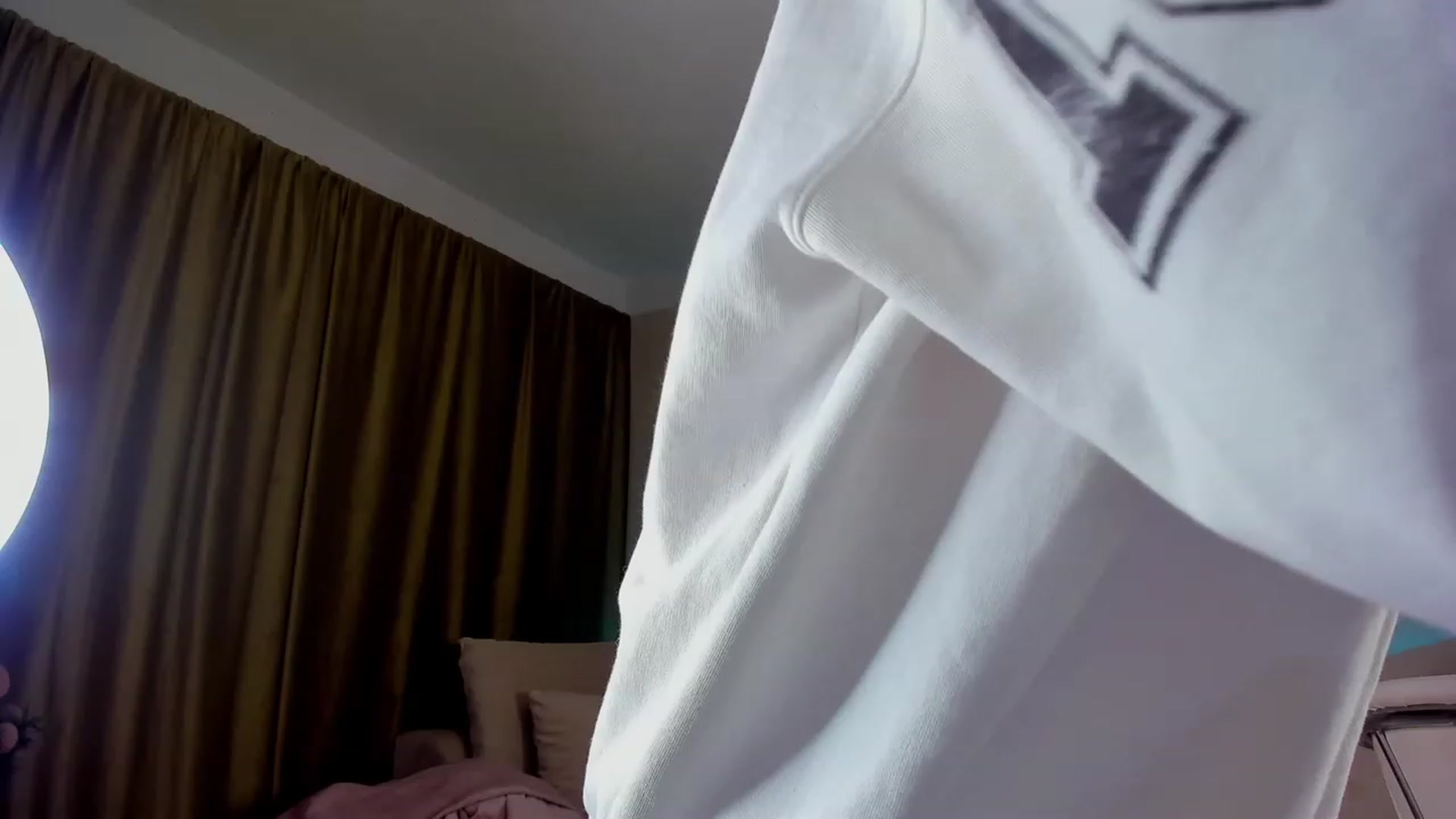 Gallery image thumbnail from A__N__A's myfreecams stream on, 12/28/2022, 04:13 image 8 of 20