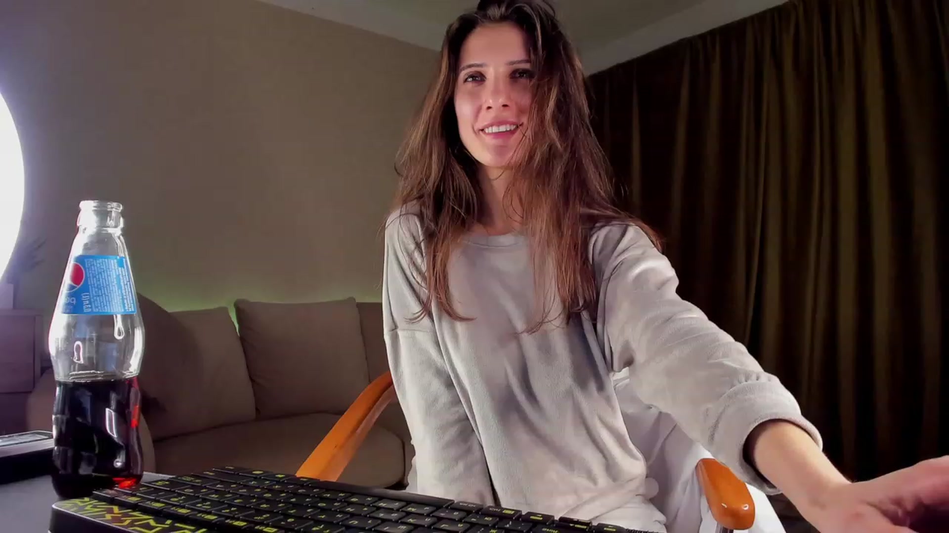 Gallery image thumbnail from A__N__A's myfreecams stream on, 02/05/2023, 21:36 image 6 of 20