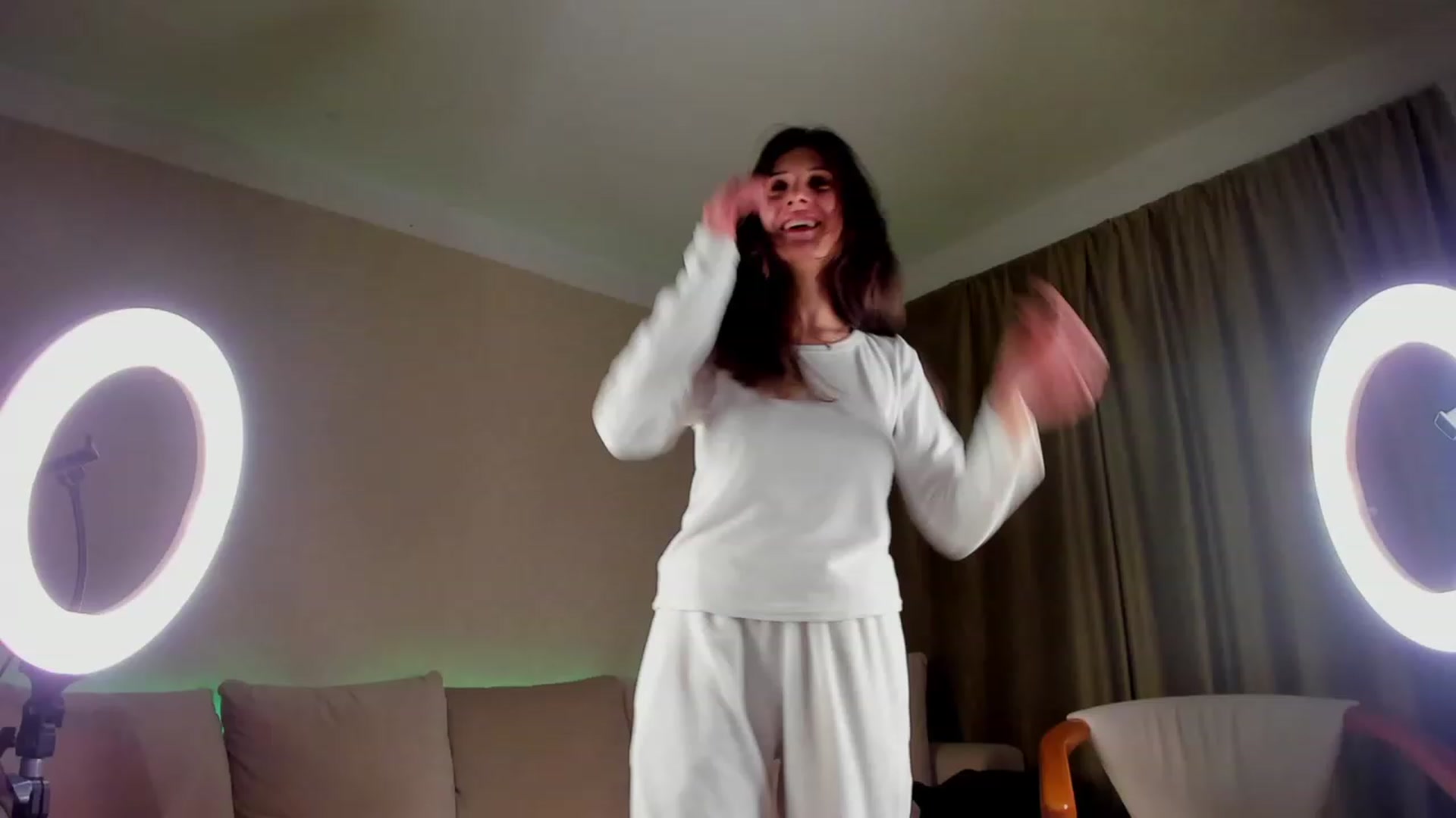 Gallery image thumbnail from A__N__A's myfreecams stream on, 02/06/2023, 19:57 image 20 of 20
