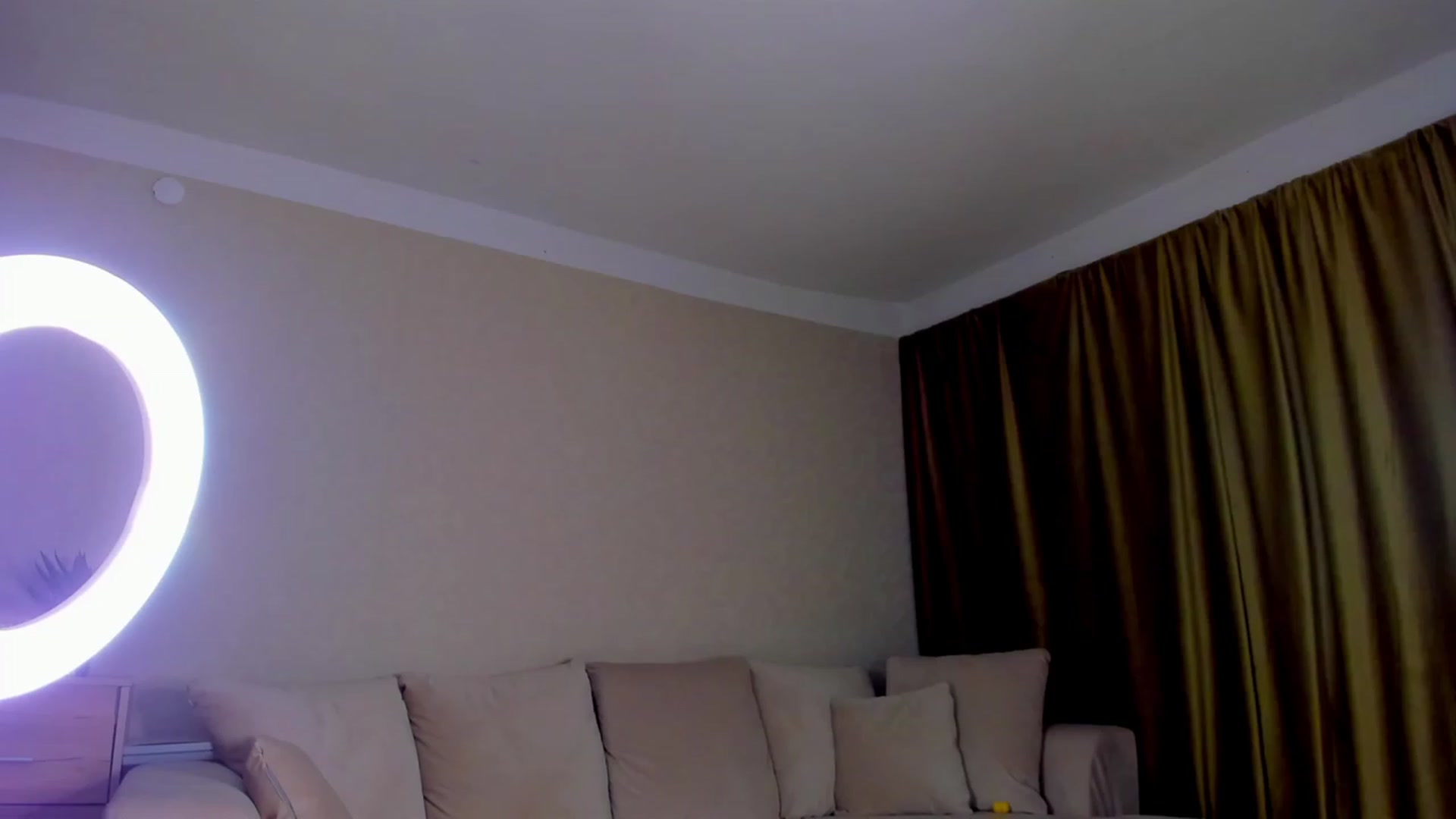 Gallery image thumbnail from A__N__A's myfreecams stream on, 02/15/2023, 16:29 image 2 of 20