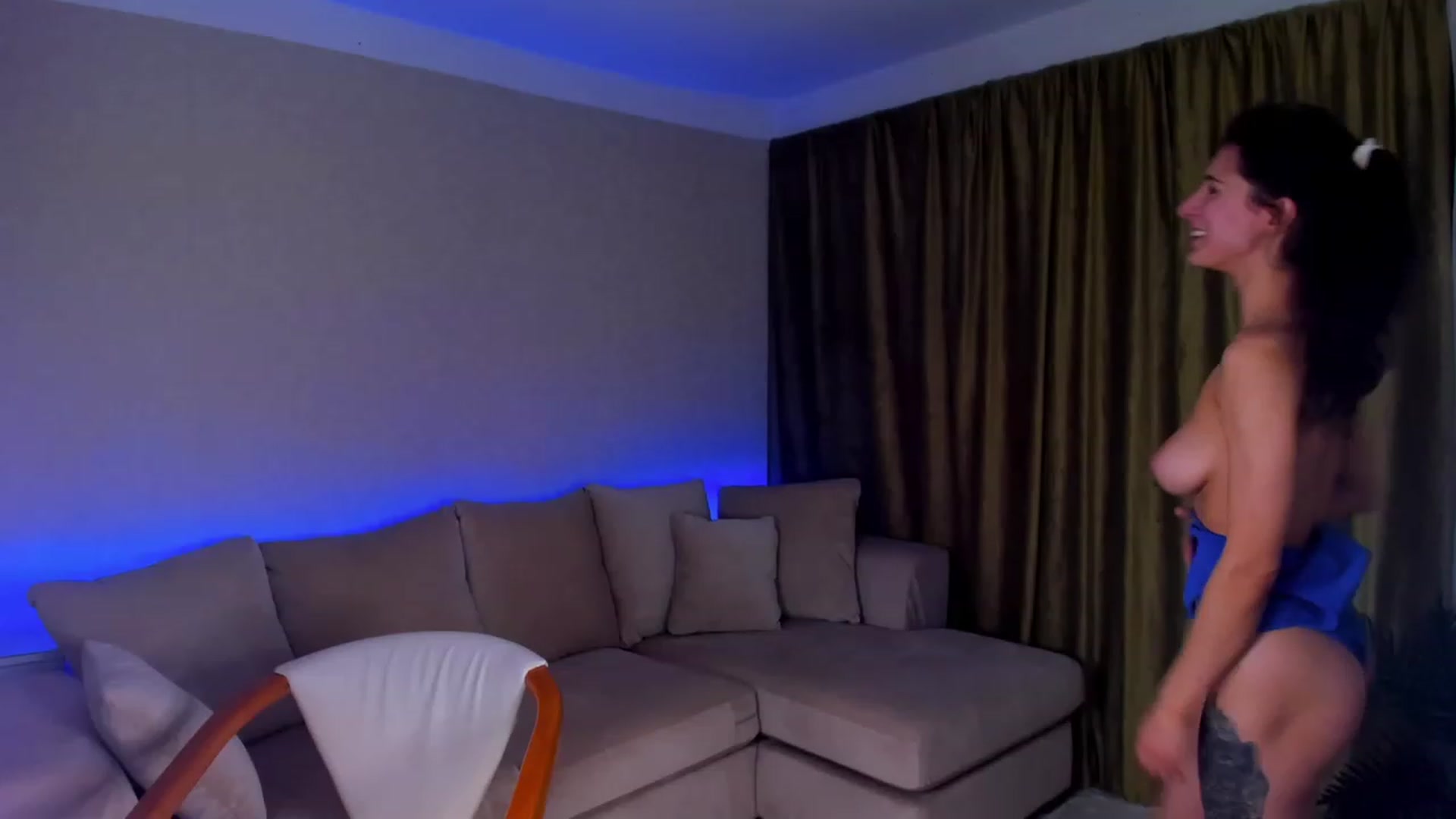 Gallery image thumbnail from A__N__A's myfreecams stream on, 02/22/2023, 19:30 image 20 of 20