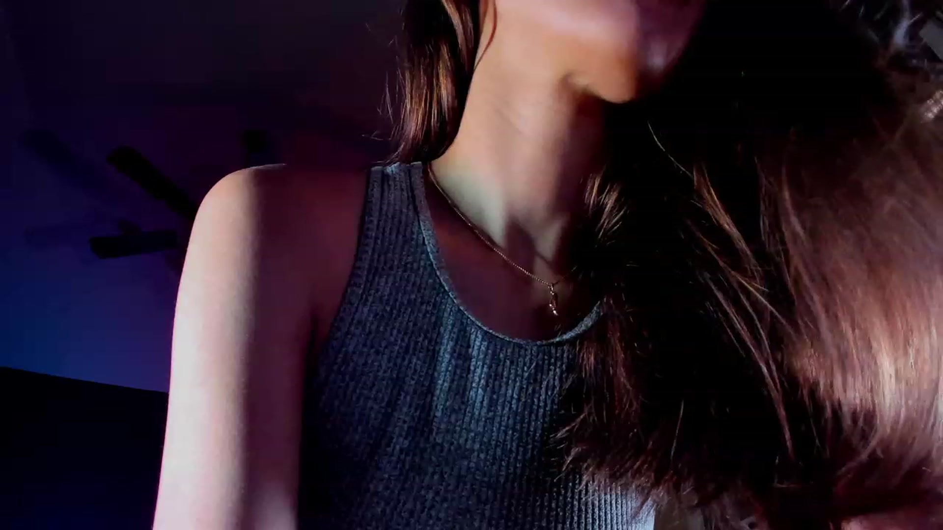 Gallery image thumbnail from A__N__A's myfreecams stream on, 05/01/2023, 20:07 image 13 of 20