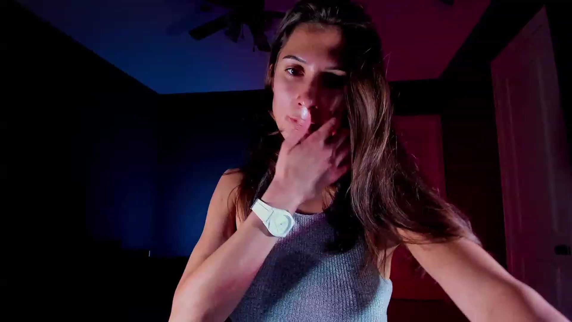 Gallery image thumbnail from A__N__A's myfreecams stream on, 05/01/2023, 20:07 image 16 of 20