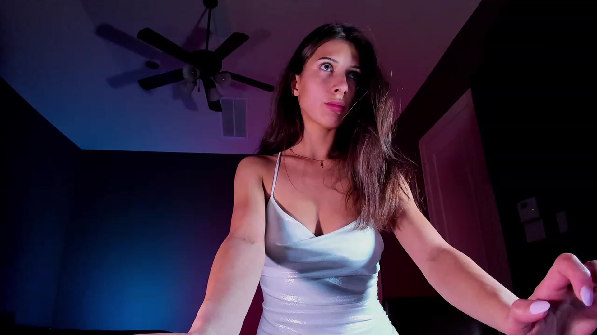 Gallery image thumbnail from A__N__A's myfreecams stream on, 05/02/2023, 18:21 image 14 of 20