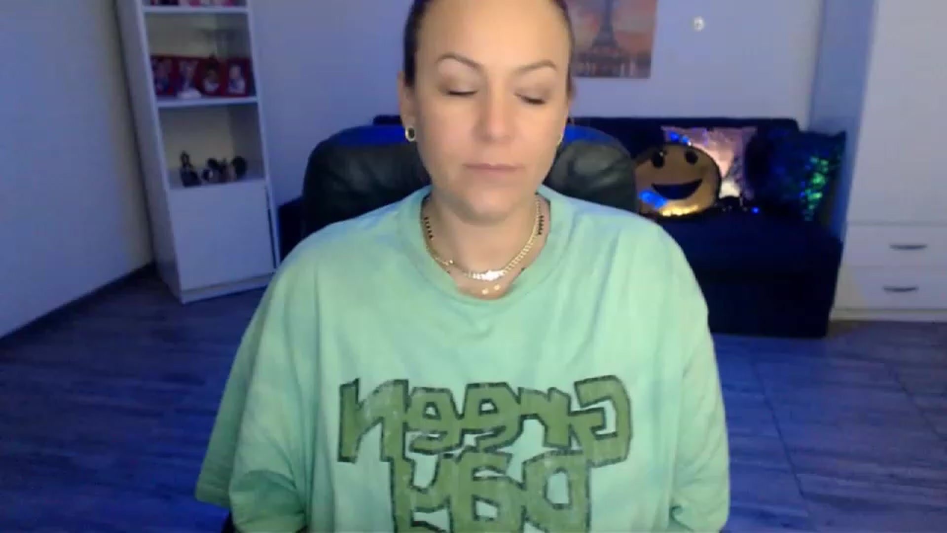 Gallery image thumbnail from A_baby_Boo's myfreecams stream on, 11/15/2022, 01:07 image 13 of 20