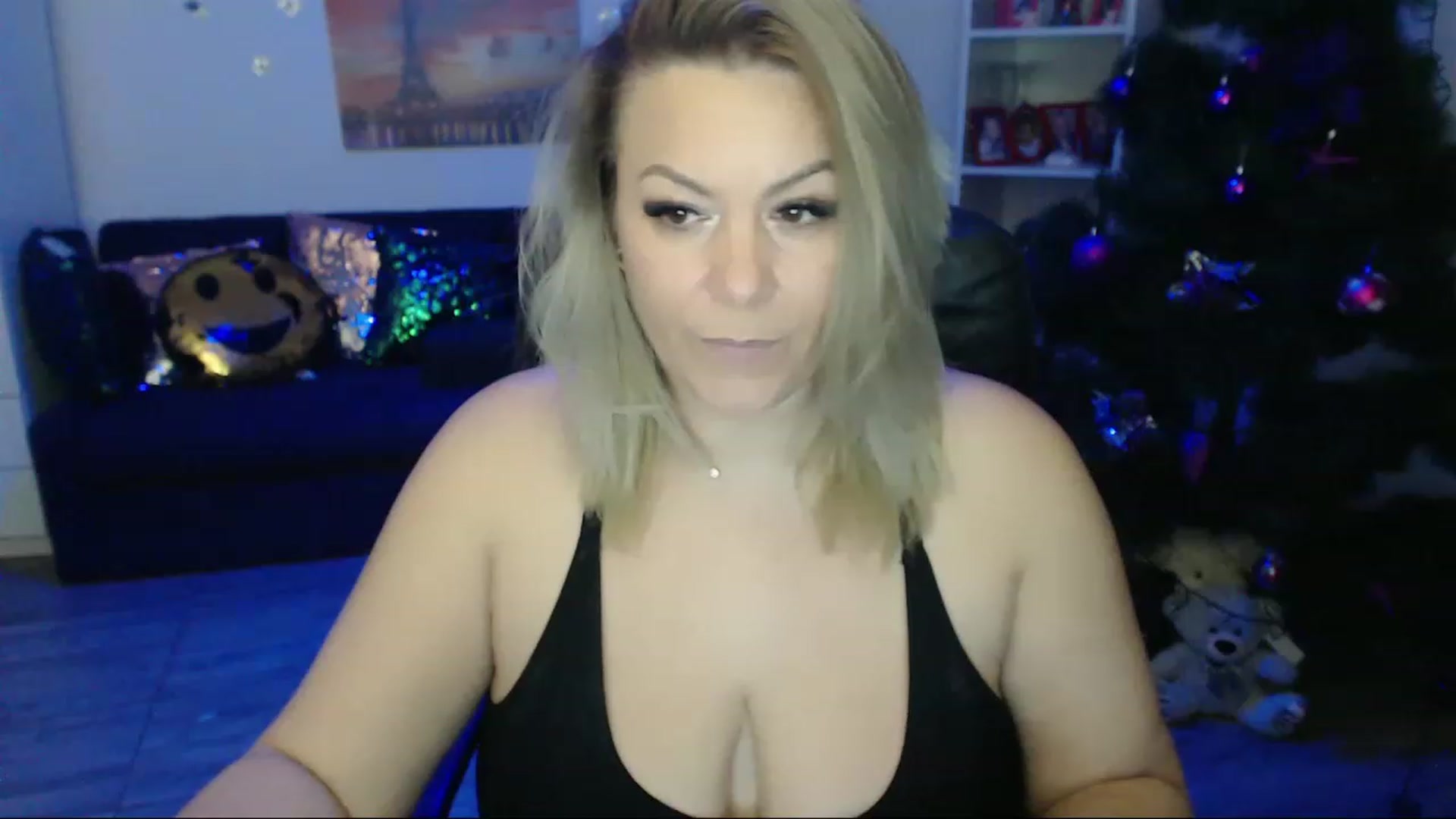 Gallery image thumbnail from A_baby_Boo's myfreecams stream on, 01/02/2023, 15:29 image 12 of 20