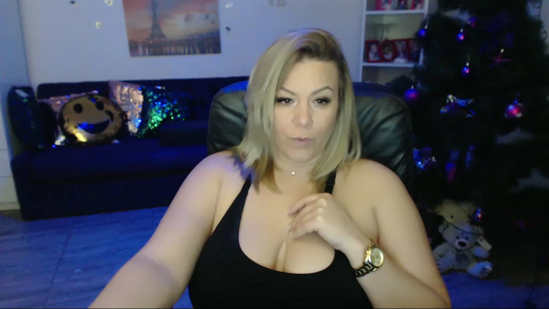 Gallery image thumbnail from A_baby_Boo's myfreecams stream on, 01/02/2023, 15:29 image 2 of 20