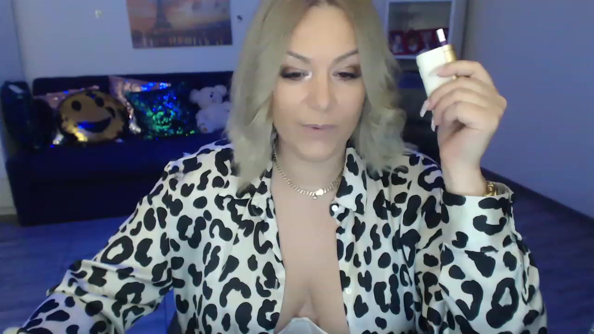 Gallery image thumbnail from A_baby_Boo's myfreecams stream on, 01/15/2023, 17:01 image 2 of 20