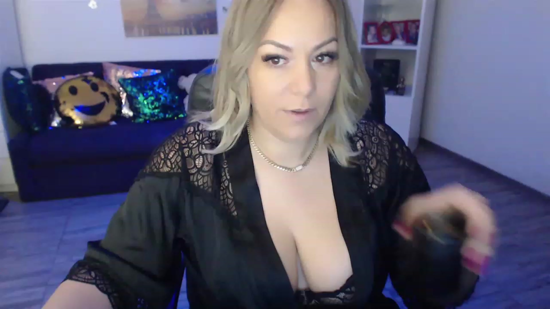 Gallery image thumbnail from A_baby_Boo's myfreecams stream on, 01/19/2023, 05:11 image 2 of 20