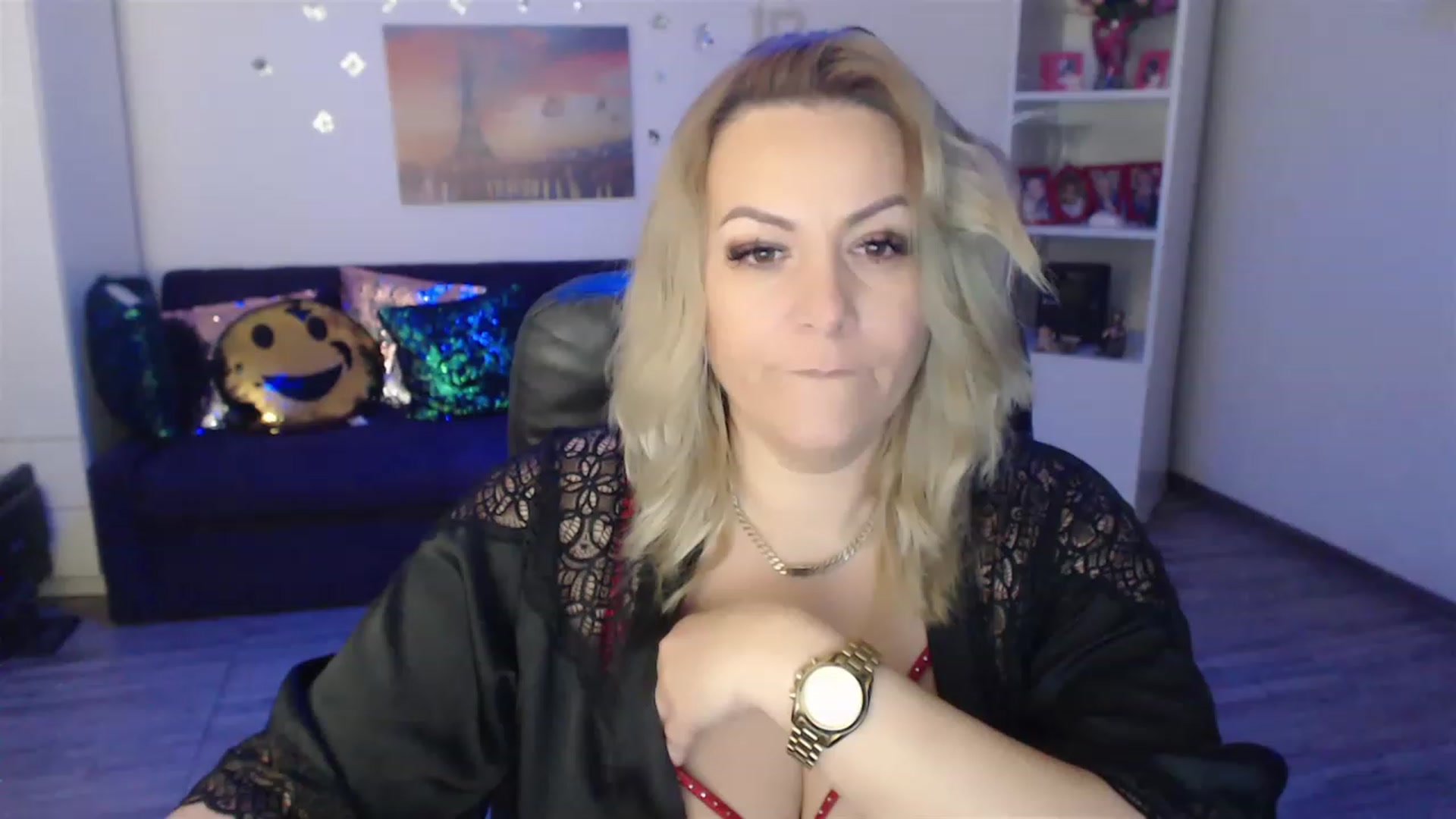Gallery image thumbnail from A_baby_Boo's myfreecams stream on, 01/19/2023, 21:17 image 20 of 20