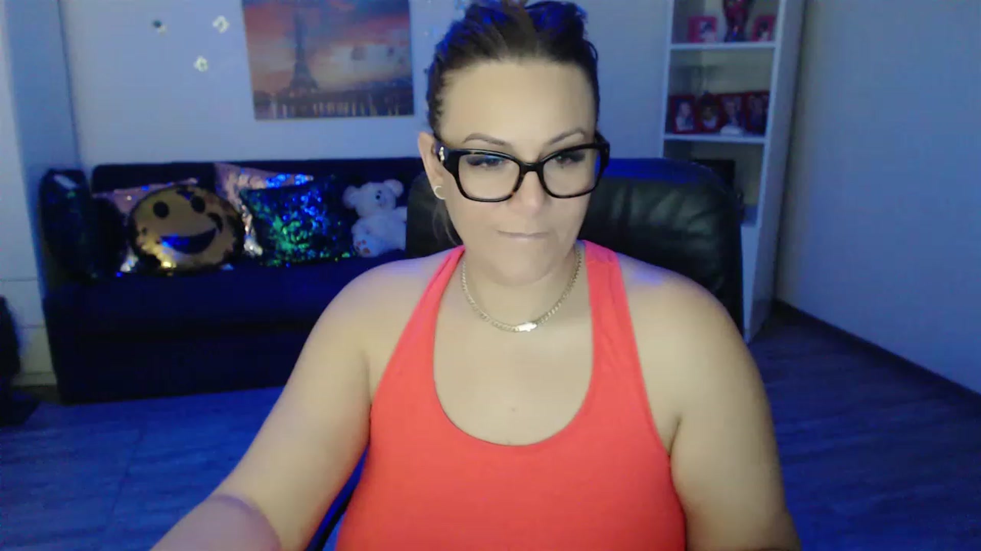 Gallery image thumbnail from A_baby_Boo's myfreecams stream on, 01/21/2023, 11:25 image 12 of 20