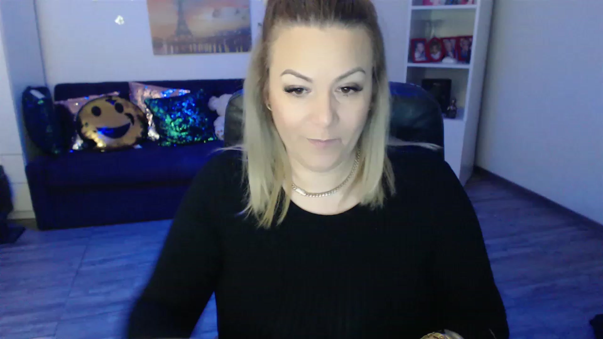 Gallery image thumbnail from A_baby_Boo's myfreecams stream on, 01/21/2023, 21:04 image 1 of 20