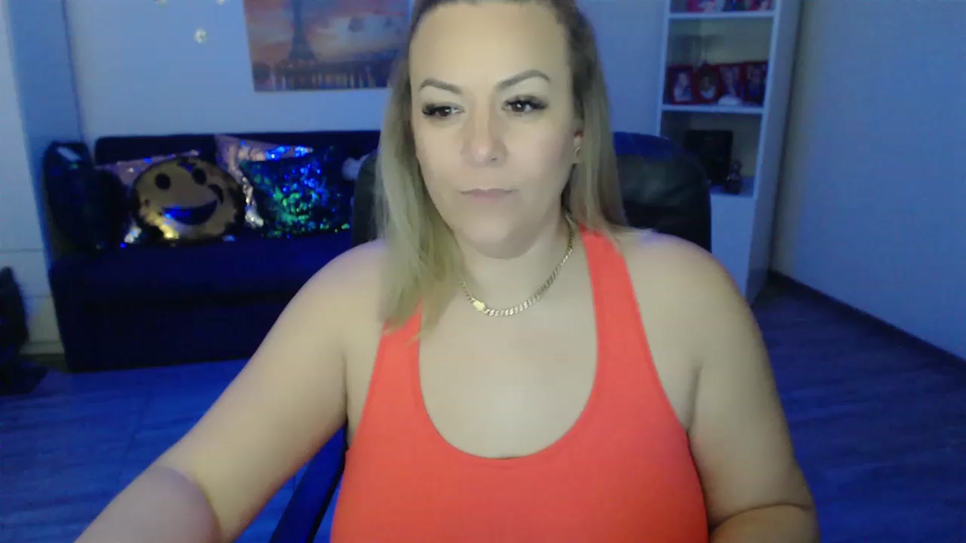 Gallery image thumbnail from A_baby_Boo's myfreecams stream on, 01/22/2023, 24:10 image 14 of 20