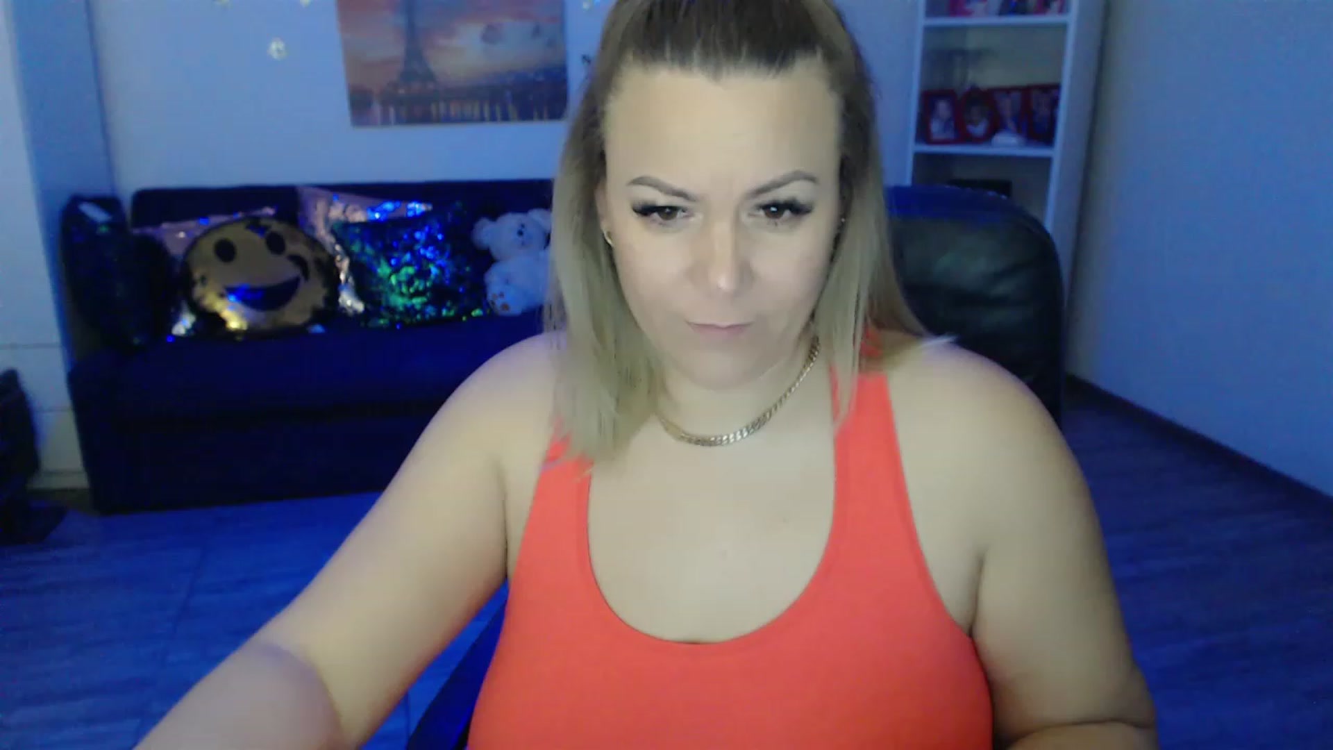 Gallery image thumbnail from A_baby_Boo's myfreecams stream on, 01/22/2023, 24:10 image 17 of 20