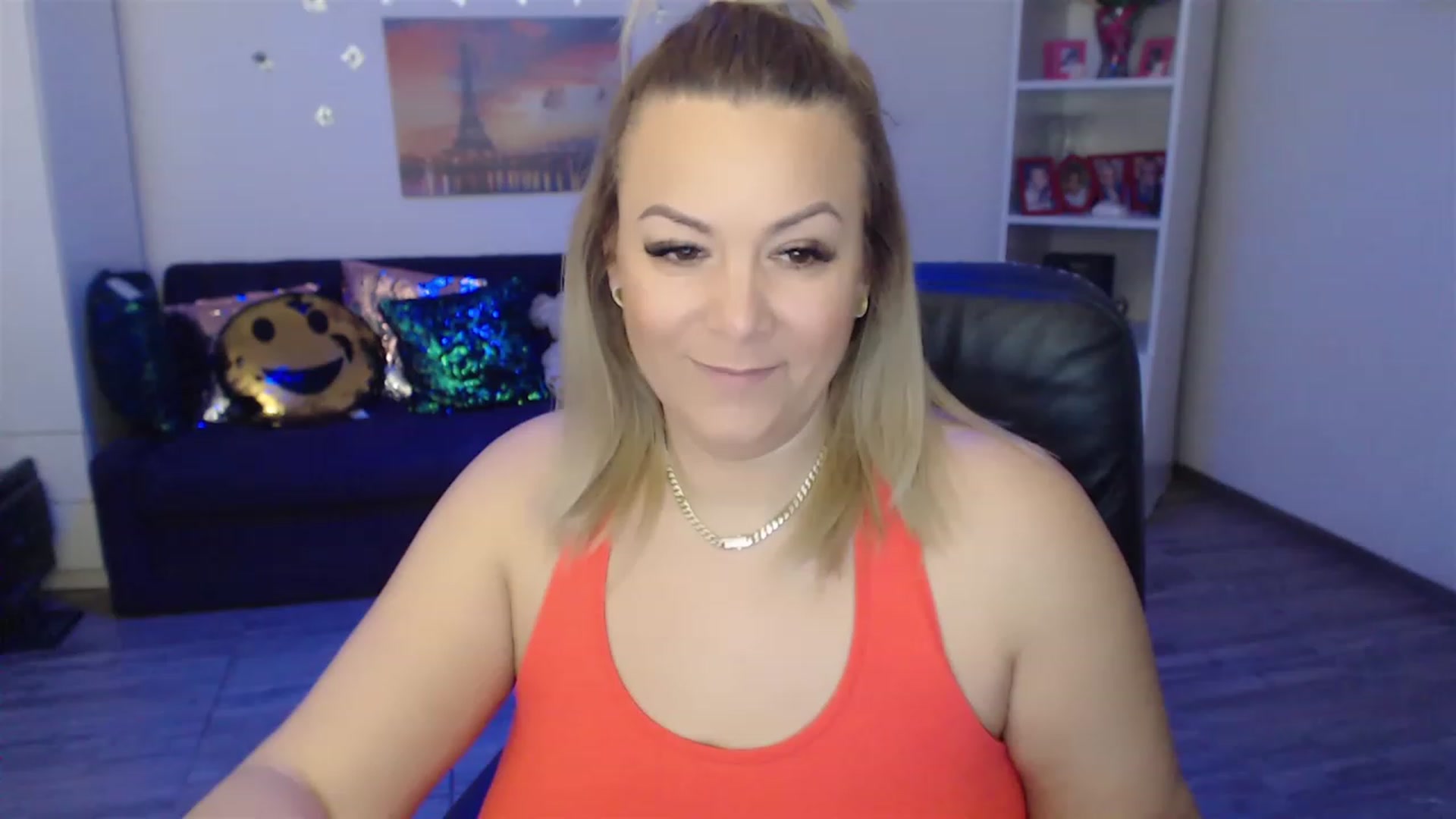Gallery image thumbnail from A_baby_Boo's myfreecams stream on, 01/22/2023, 12:36 image 11 of 20