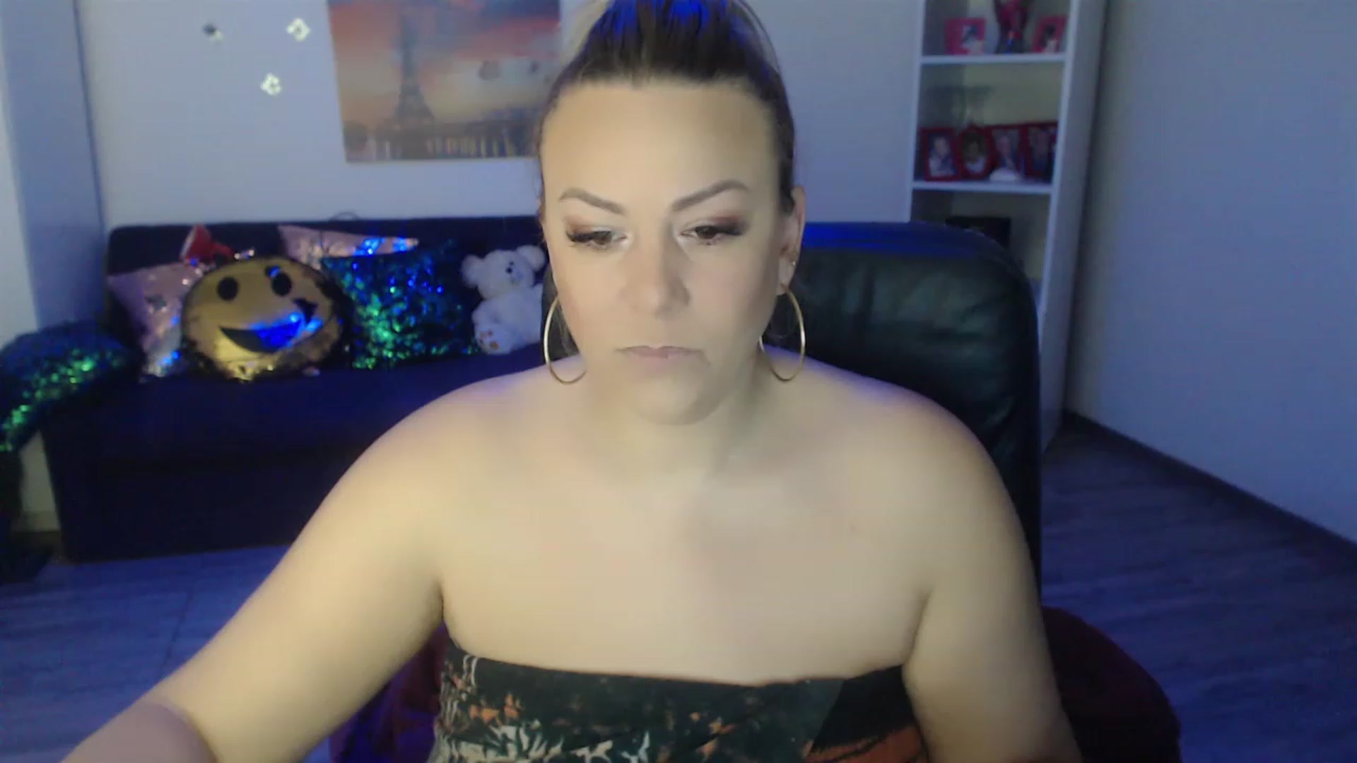 Gallery image thumbnail from A_baby_Boo's myfreecams stream on, 01/25/2023, 16:30 image 4 of 20