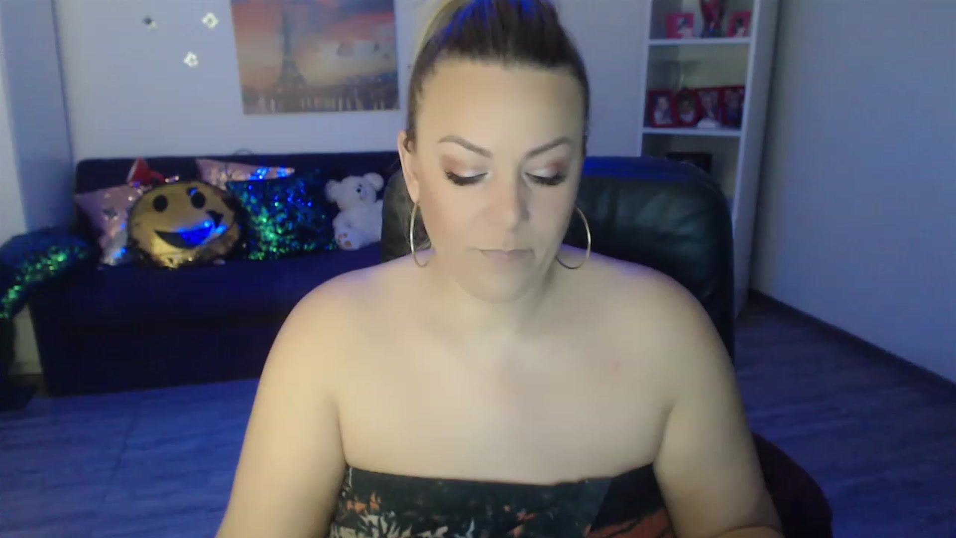 Gallery image thumbnail from A_baby_Boo's myfreecams stream on, 01/25/2023, 16:30 image 9 of 20