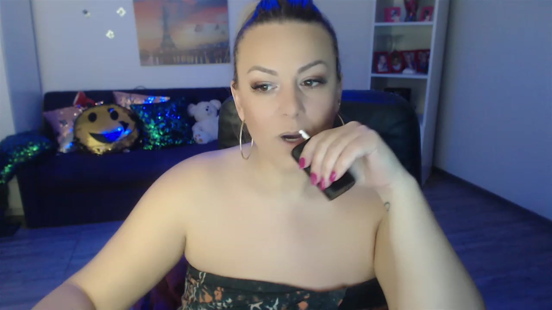Gallery image thumbnail from A_baby_Boo's myfreecams stream on, 01/25/2023, 16:30 image 18 of 20