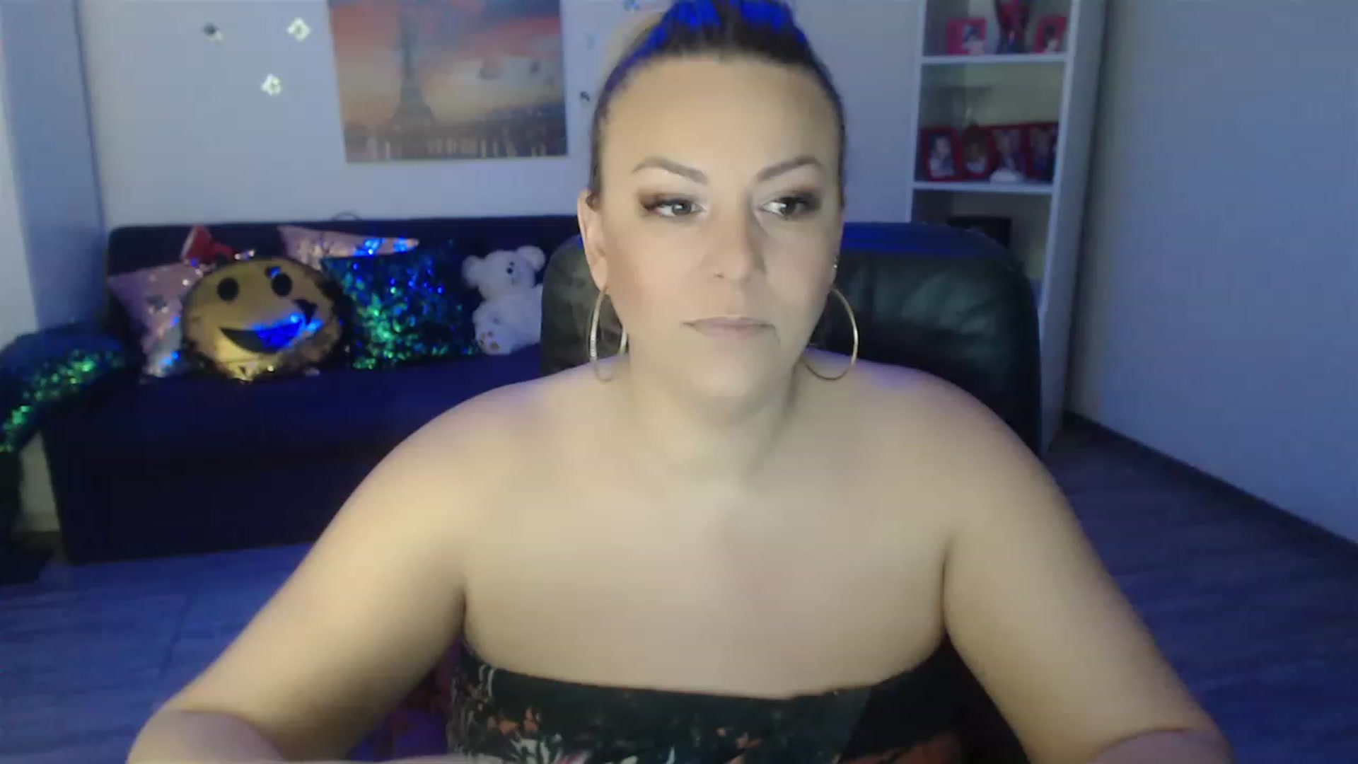 Gallery image thumbnail from A_baby_Boo's myfreecams stream on, 01/25/2023, 16:30 image 3 of 20