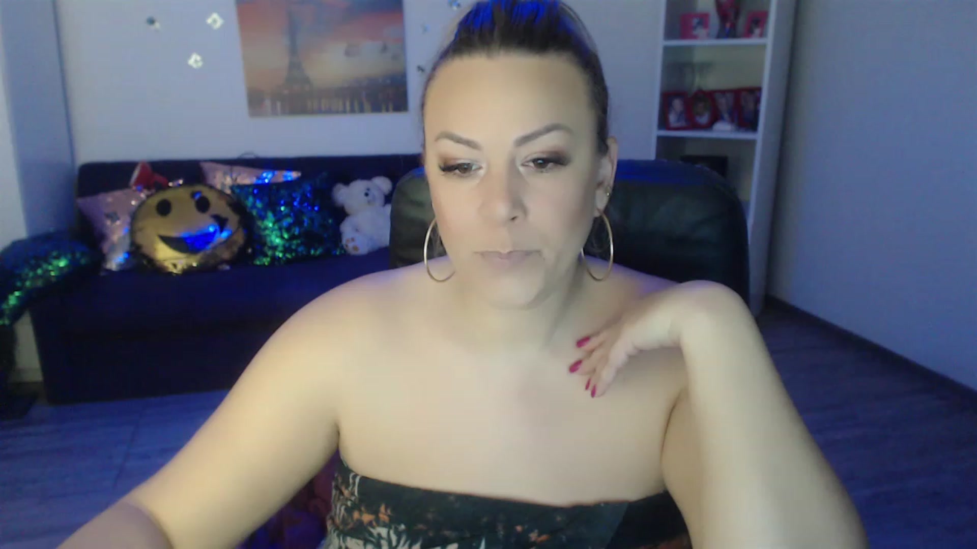 Gallery image thumbnail from A_baby_Boo's myfreecams stream on, 01/25/2023, 16:30 image 8 of 20