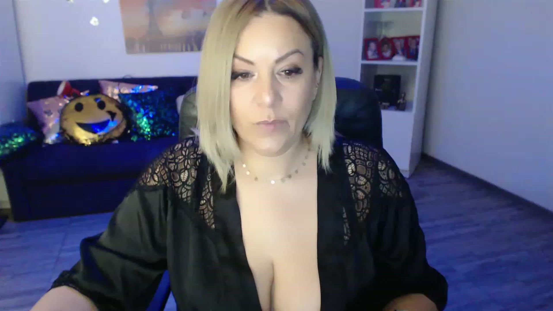 Gallery image thumbnail from A_baby_Boo's myfreecams stream on, 01/26/2023, 14:20 image 14 of 20