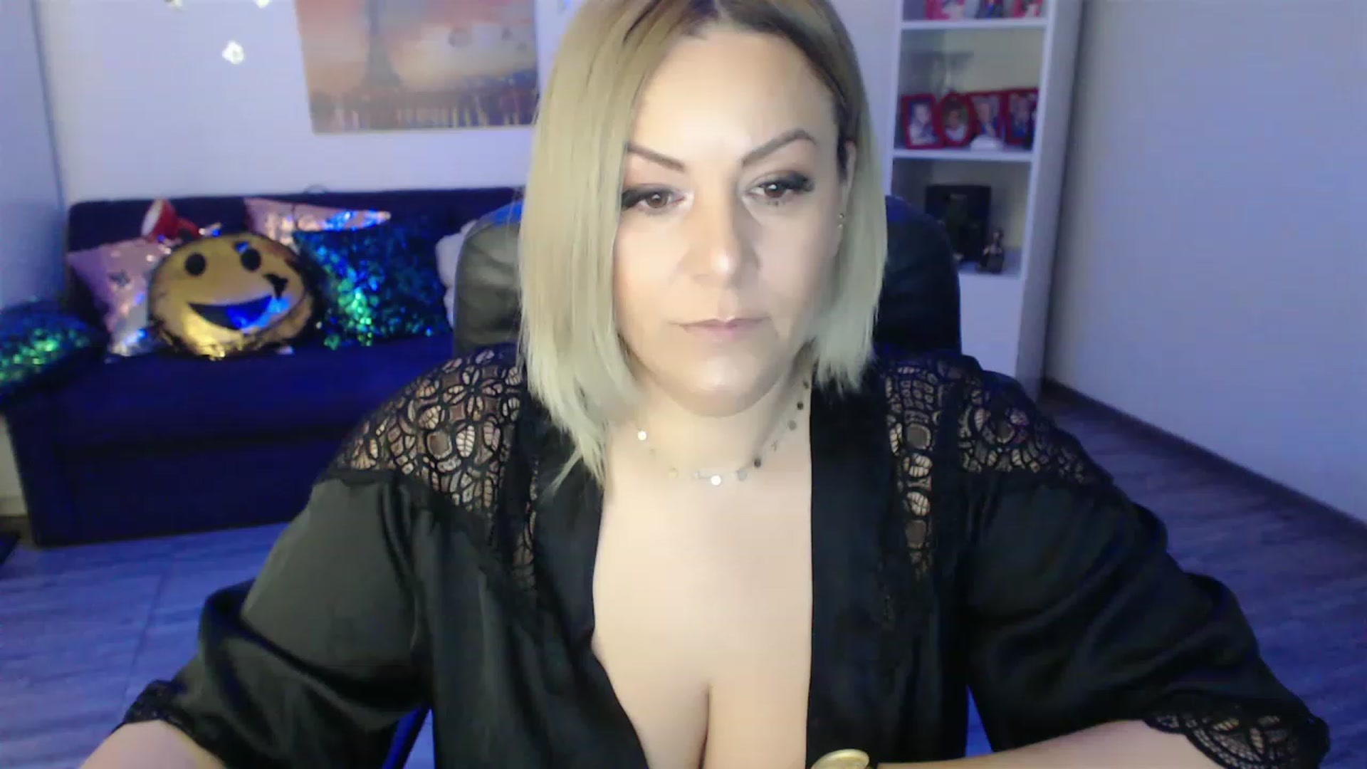 Gallery image thumbnail from A_baby_Boo's myfreecams stream on, 01/26/2023, 14:20 image 1 of 20