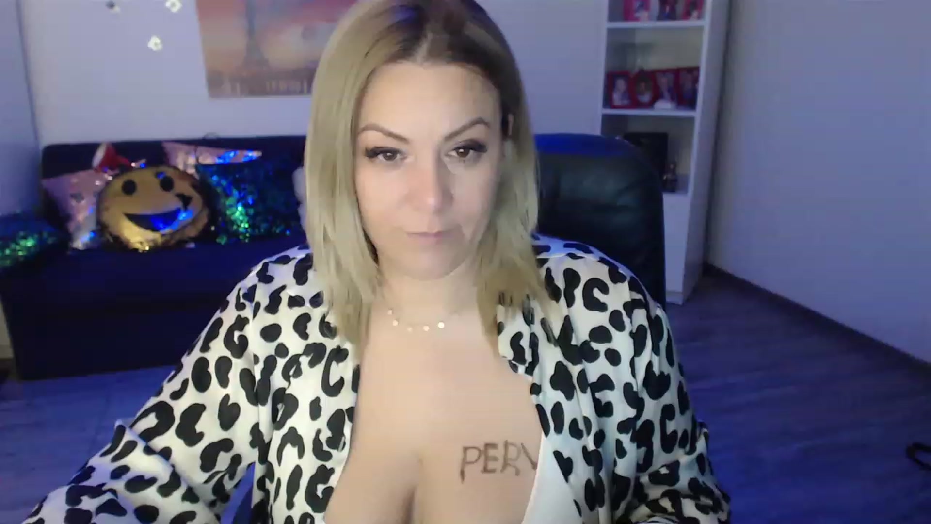 Gallery image thumbnail from A_baby_Boo's myfreecams stream on, 01/26/2023, 20:25 image 18 of 20