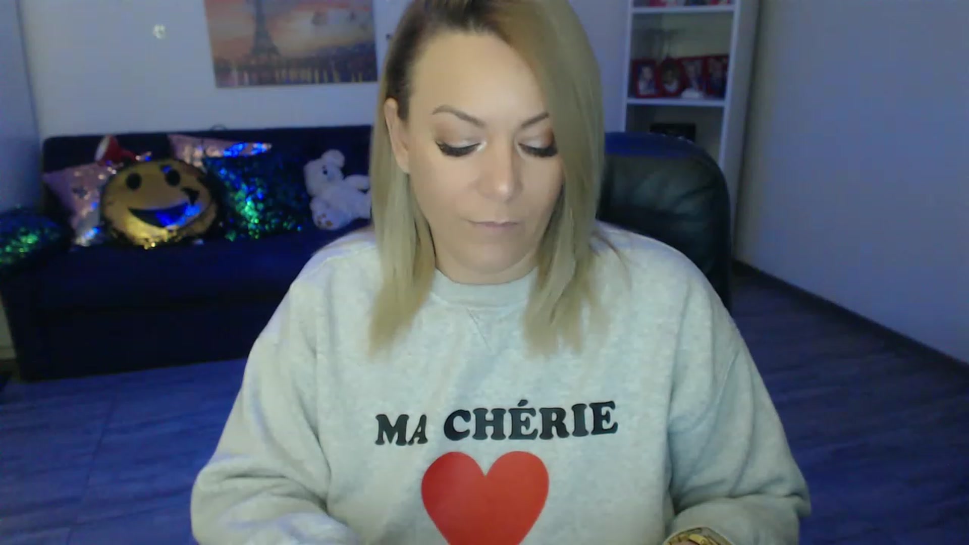 Gallery image thumbnail from A_baby_Boo's myfreecams stream on, 01/29/2023, 15:55 image 13 of 20