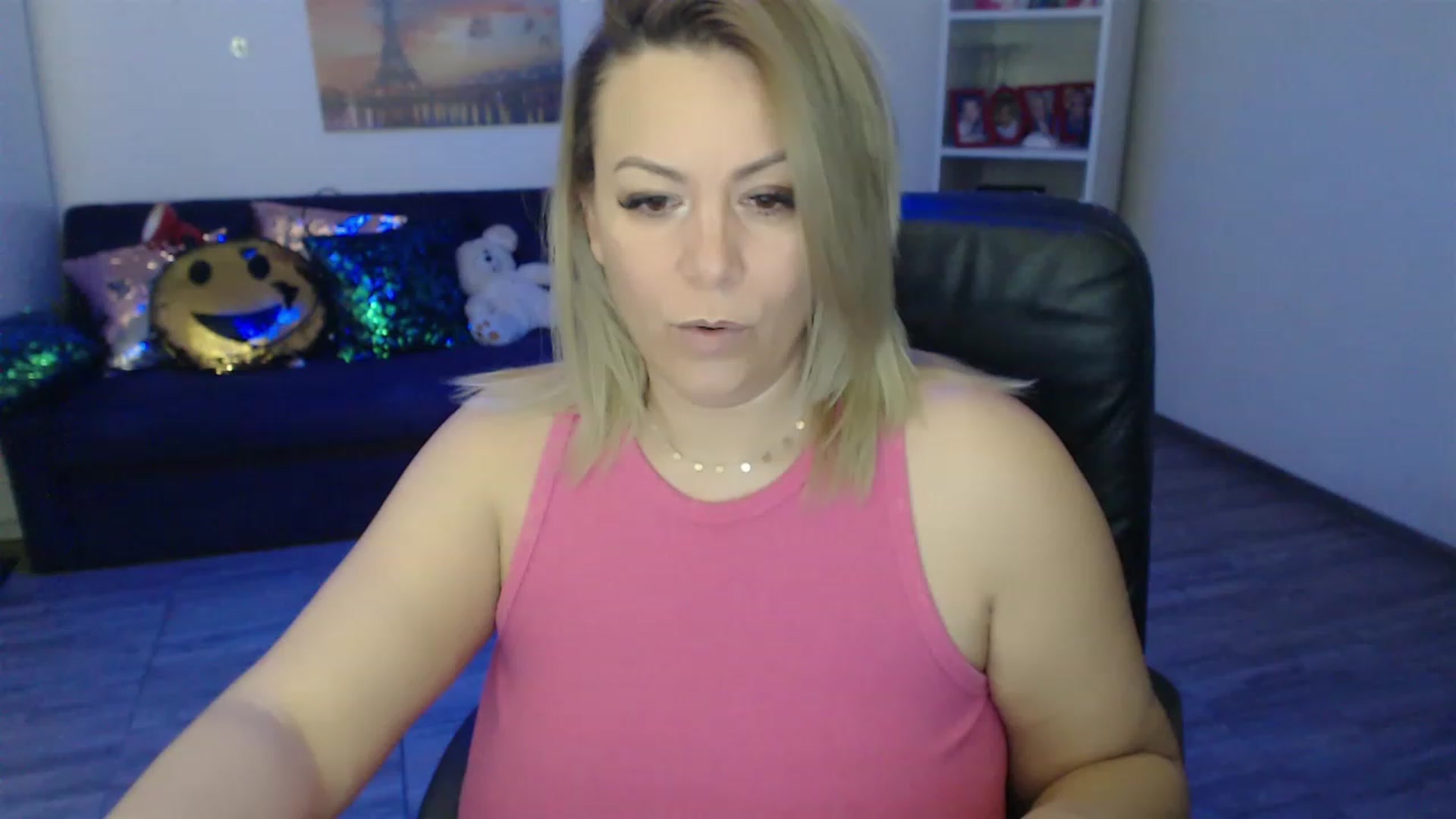 Gallery image thumbnail from A_baby_Boo's myfreecams stream on, 01/29/2023, 22:22 image 20 of 20