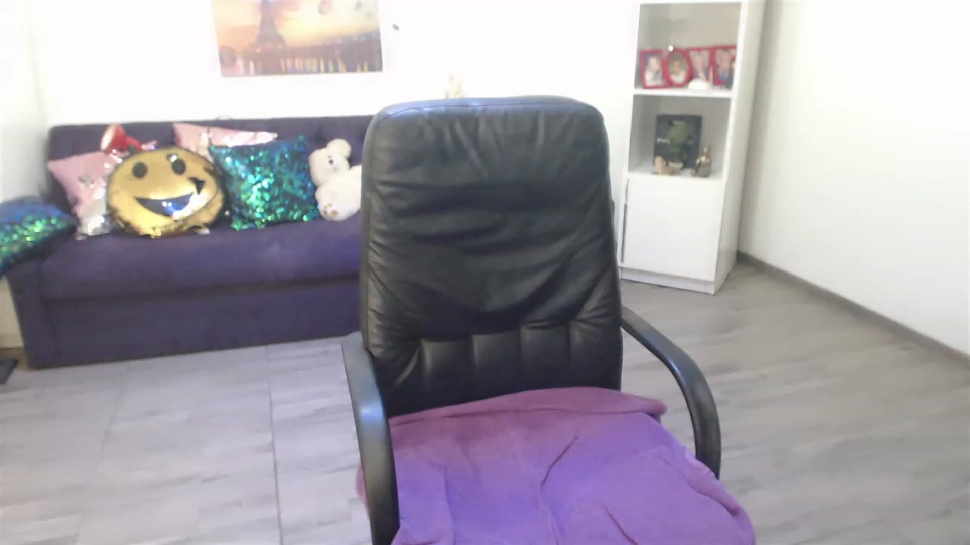 Gallery image thumbnail from A_baby_Boo's myfreecams stream on, 02/06/2023, 19:00 image 9 of 20