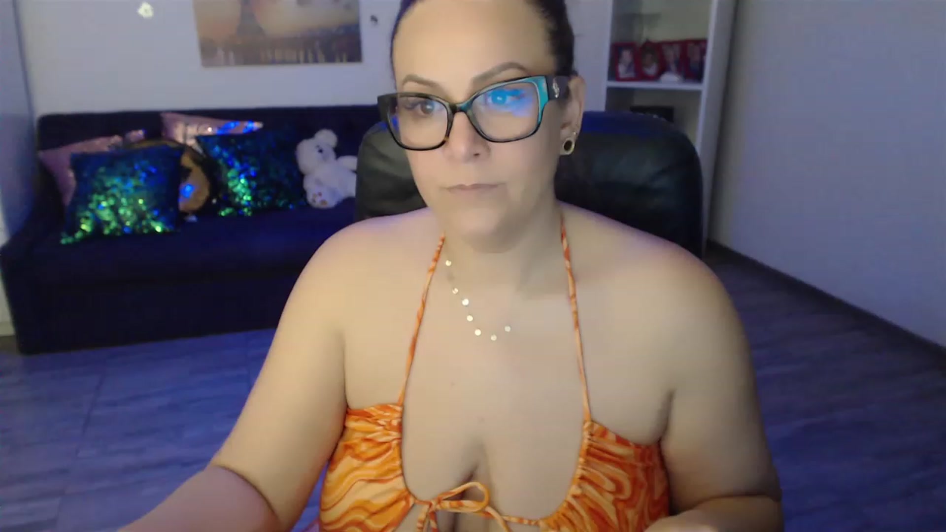 Gallery image thumbnail from A_baby_Boo's myfreecams stream on, 02/09/2023, 23:28 image 20 of 20