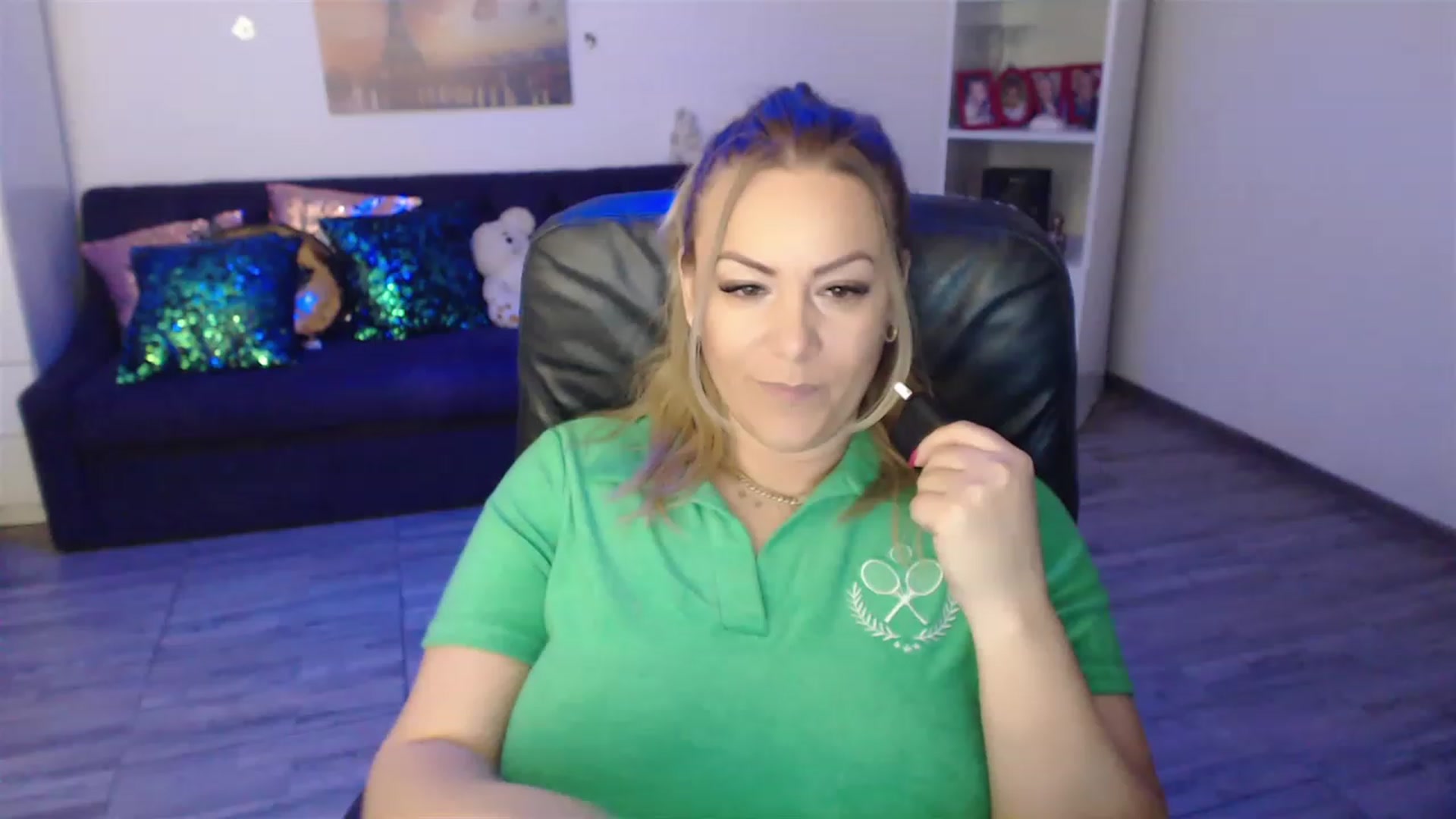 Gallery image thumbnail from A_baby_Boo's myfreecams stream on, 02/13/2023, 15:57 image 1 of 20