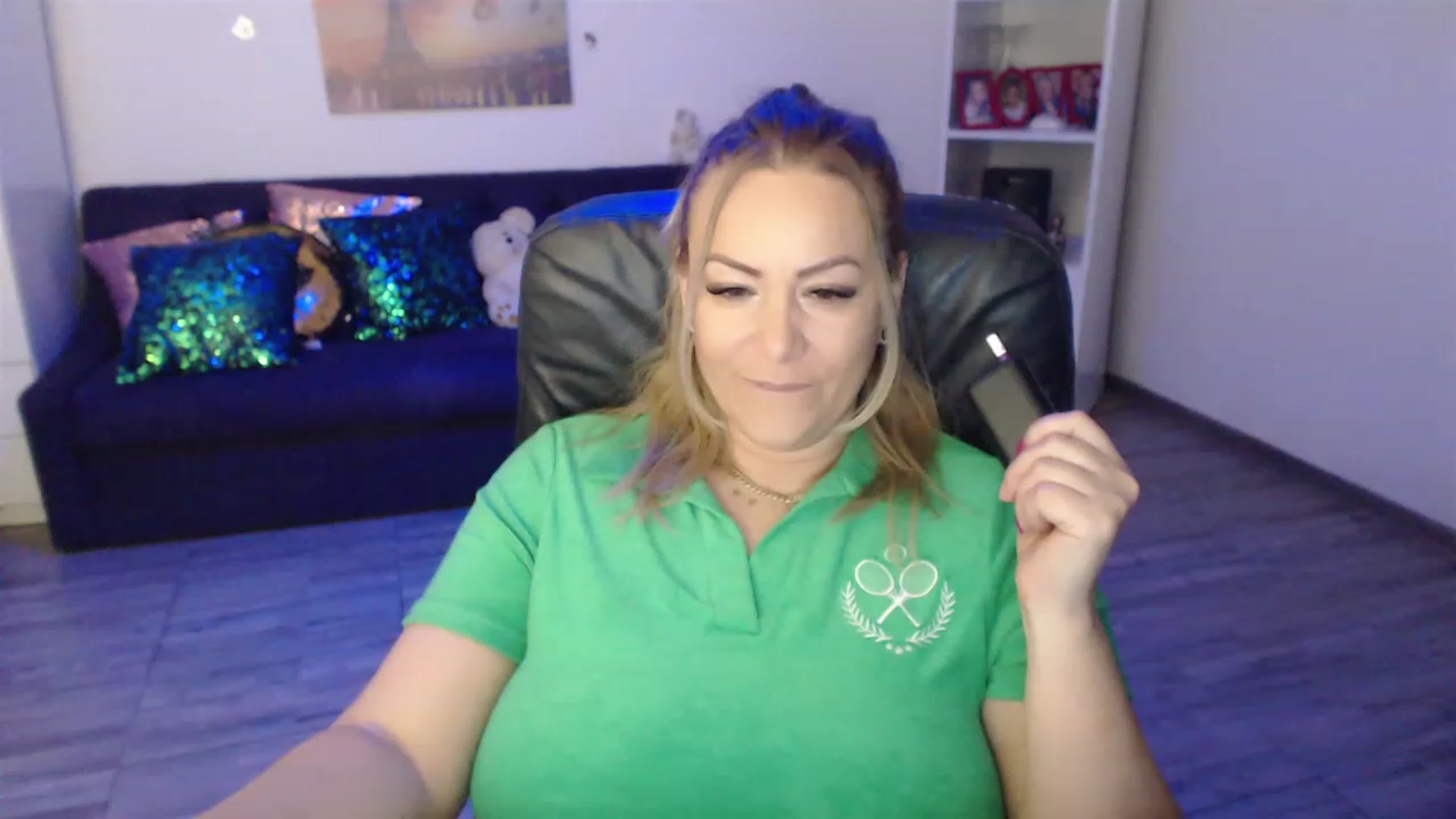 Gallery image thumbnail from A_baby_Boo's myfreecams stream on, 02/13/2023, 15:57 image 2 of 20