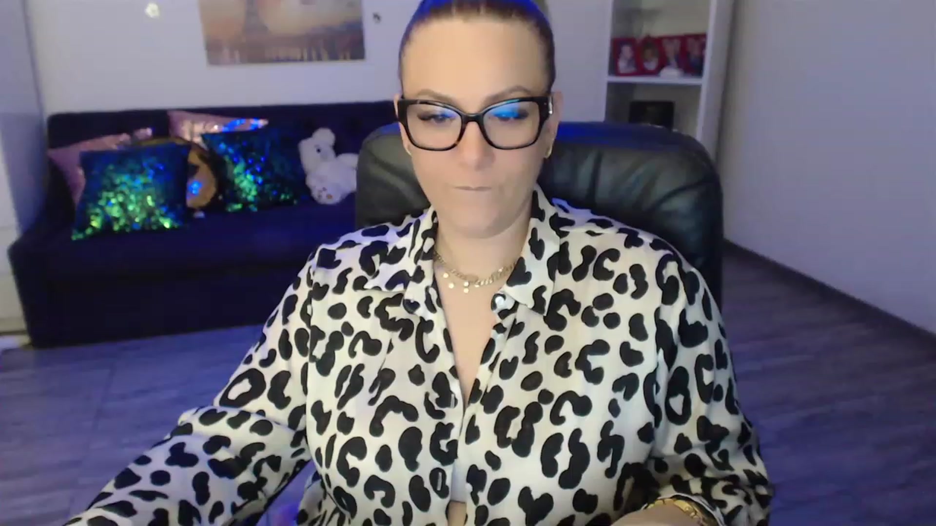 Gallery image thumbnail from A_baby_Boo's myfreecams stream on, 02/17/2023, 20:08 image 20 of 20