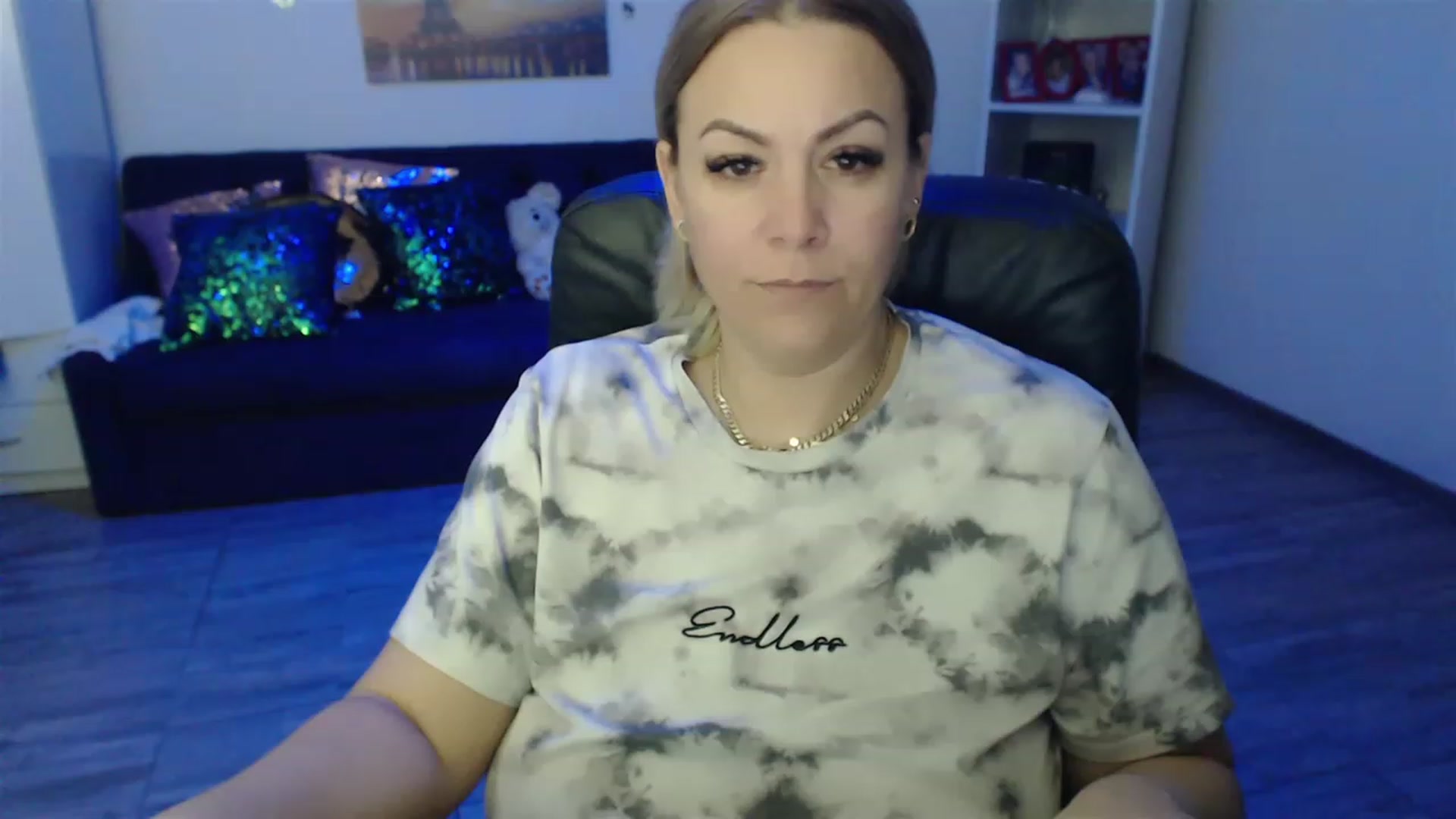 Gallery image thumbnail from A_baby_Boo's myfreecams stream on, 02/20/2023, 15:49 image 2 of 20