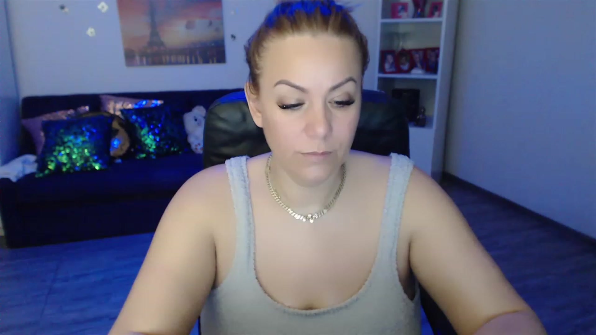 Gallery image thumbnail from A_baby_Boo's myfreecams stream on, 02/27/2023, 06:46 image 12 of 20