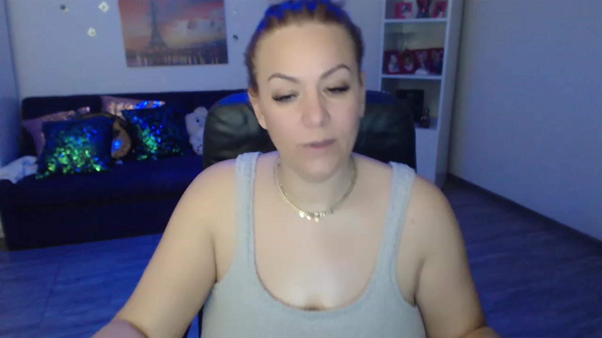 Gallery image thumbnail from A_baby_Boo's myfreecams stream on, 02/27/2023, 06:46 image 17 of 20