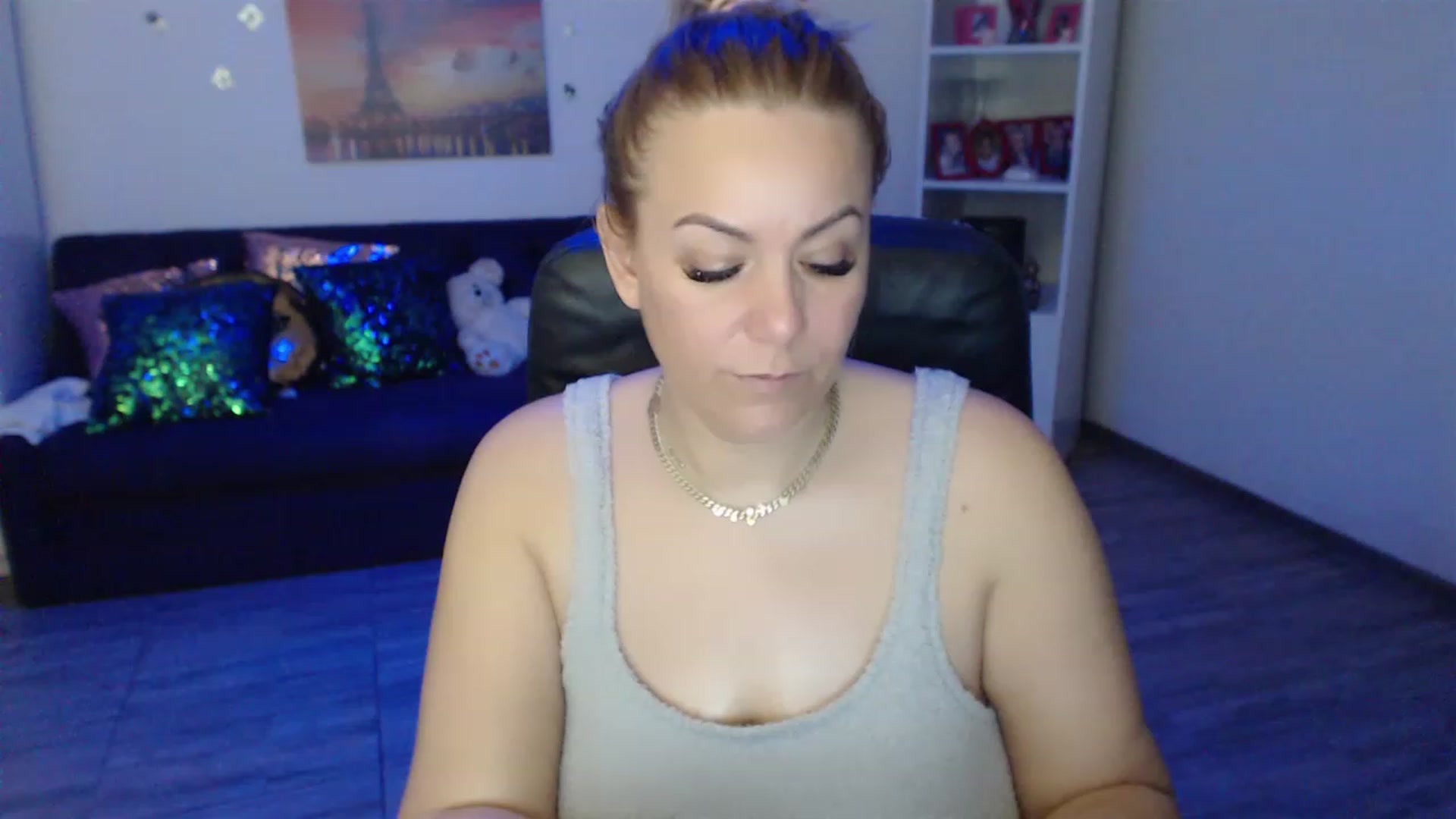 Gallery image thumbnail from A_baby_Boo's myfreecams stream on, 02/27/2023, 06:46 image 18 of 20