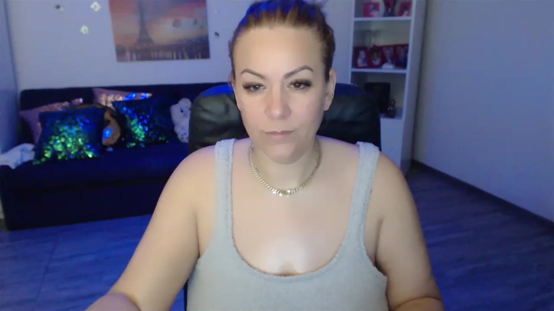 Gallery image thumbnail from A_baby_Boo's myfreecams stream on, 02/27/2023, 06:46 image 13 of 20