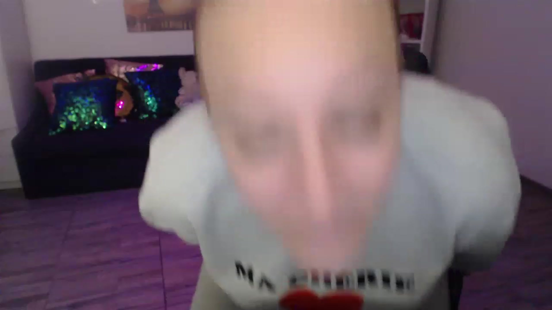 Gallery image thumbnail from A_baby_Boo's myfreecams stream on, 03/10/2023, 19:13 image 9 of 20
