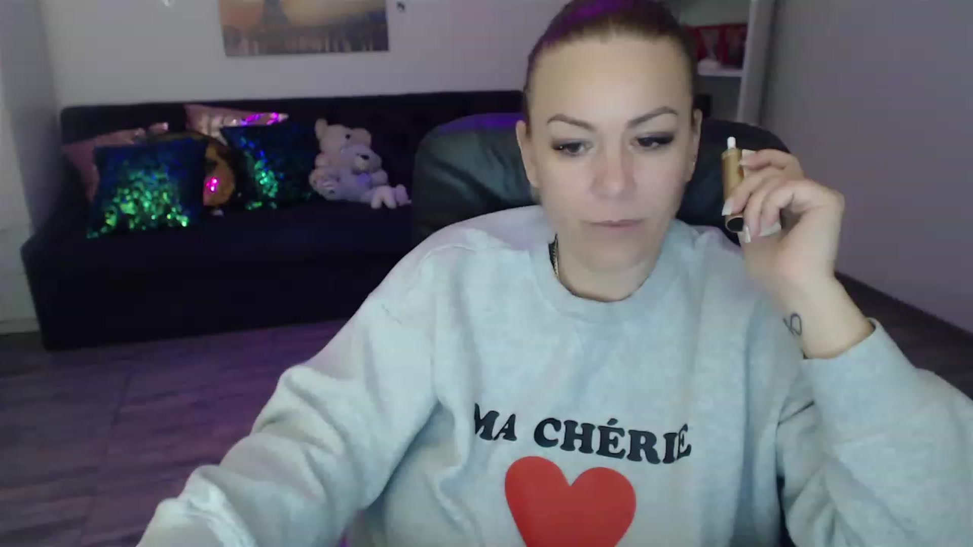 Gallery image thumbnail from A_baby_Boo's myfreecams stream on, 03/10/2023, 19:13 image 1 of 20