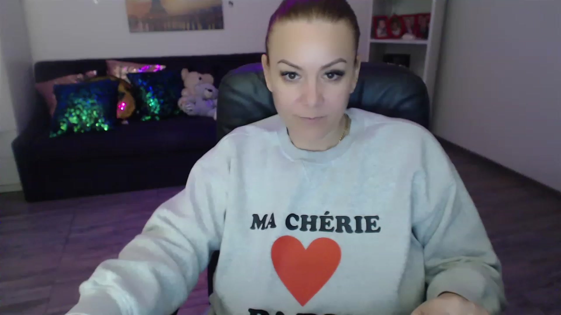 Gallery image thumbnail from A_baby_Boo's myfreecams stream on, 03/10/2023, 19:13 image 18 of 20