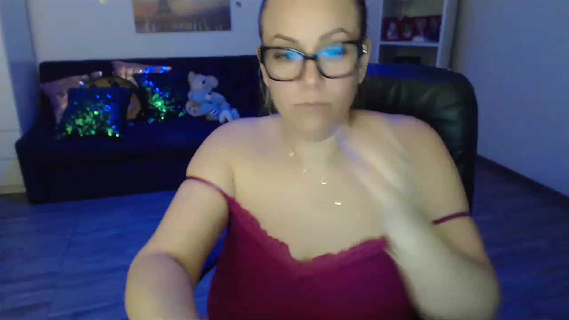 Gallery image thumbnail from A_baby_Boo's myfreecams stream on, 03/21/2023, 13:25 image 9 of 20