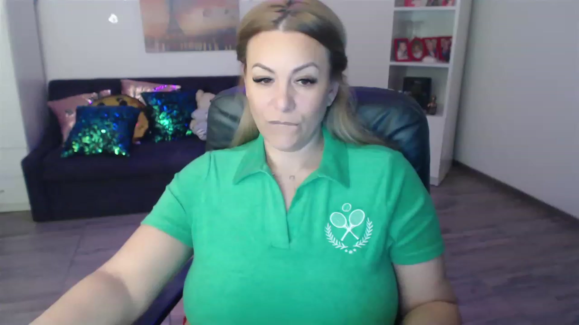 Gallery image thumbnail from A_baby_Boo's myfreecams stream on, 03/29/2023, 14:49 image 1 of 20